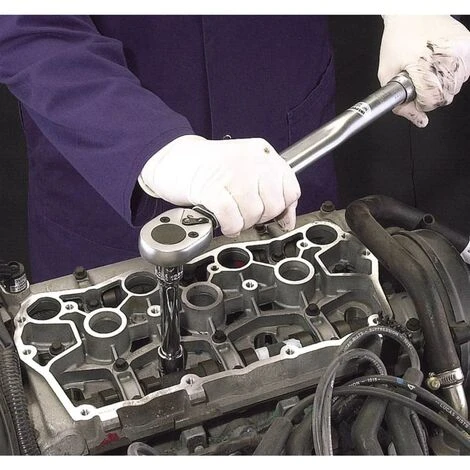 Square Drive Ratchet Torque Spanner 1/2 Silver 30357 Draper Tools - Image 2